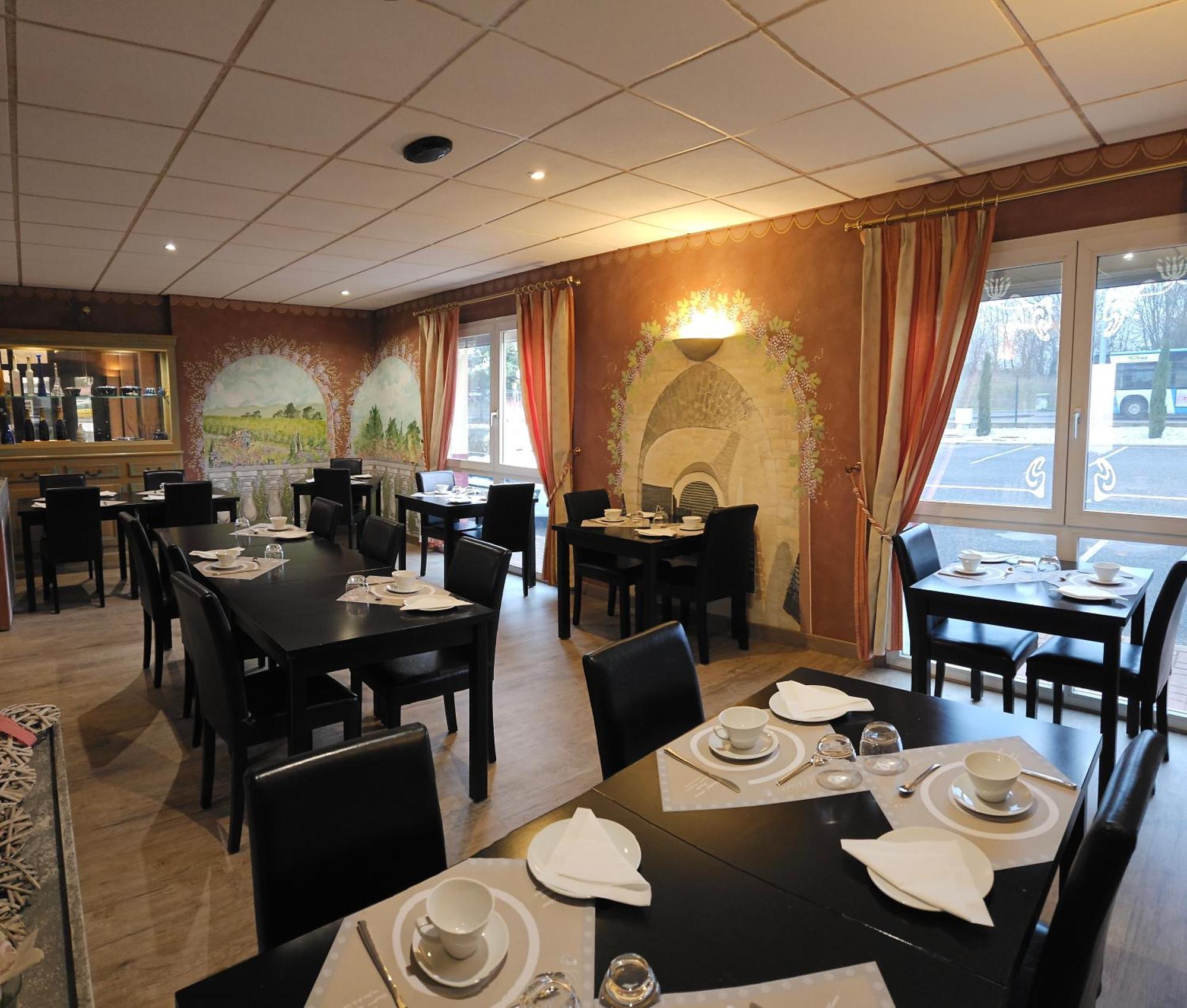 Hotel Restaurant Champ Alsace Haguenau Dış mekan fotoğraf