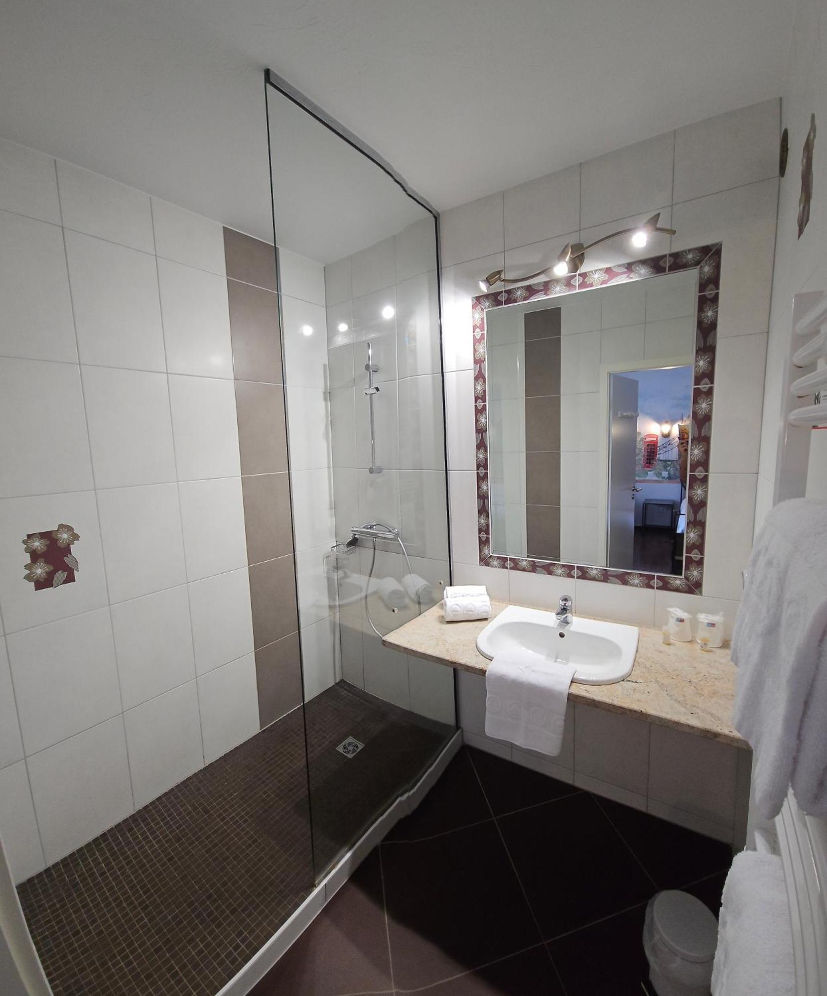 Hotel Restaurant Champ Alsace Haguenau Dış mekan fotoğraf
