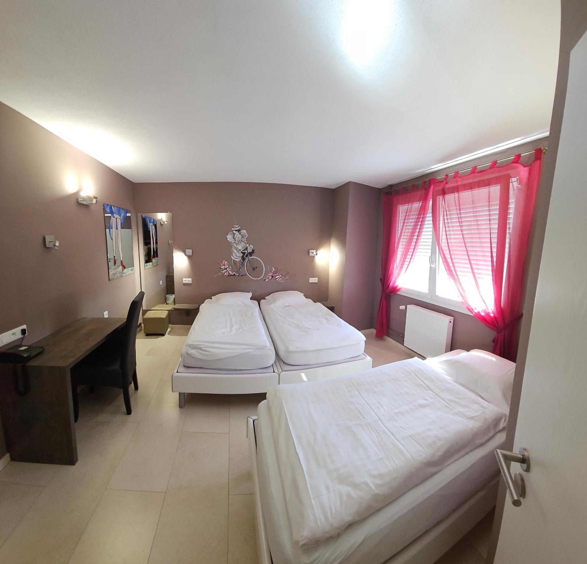 Hotel Restaurant Champ Alsace Haguenau Dış mekan fotoğraf