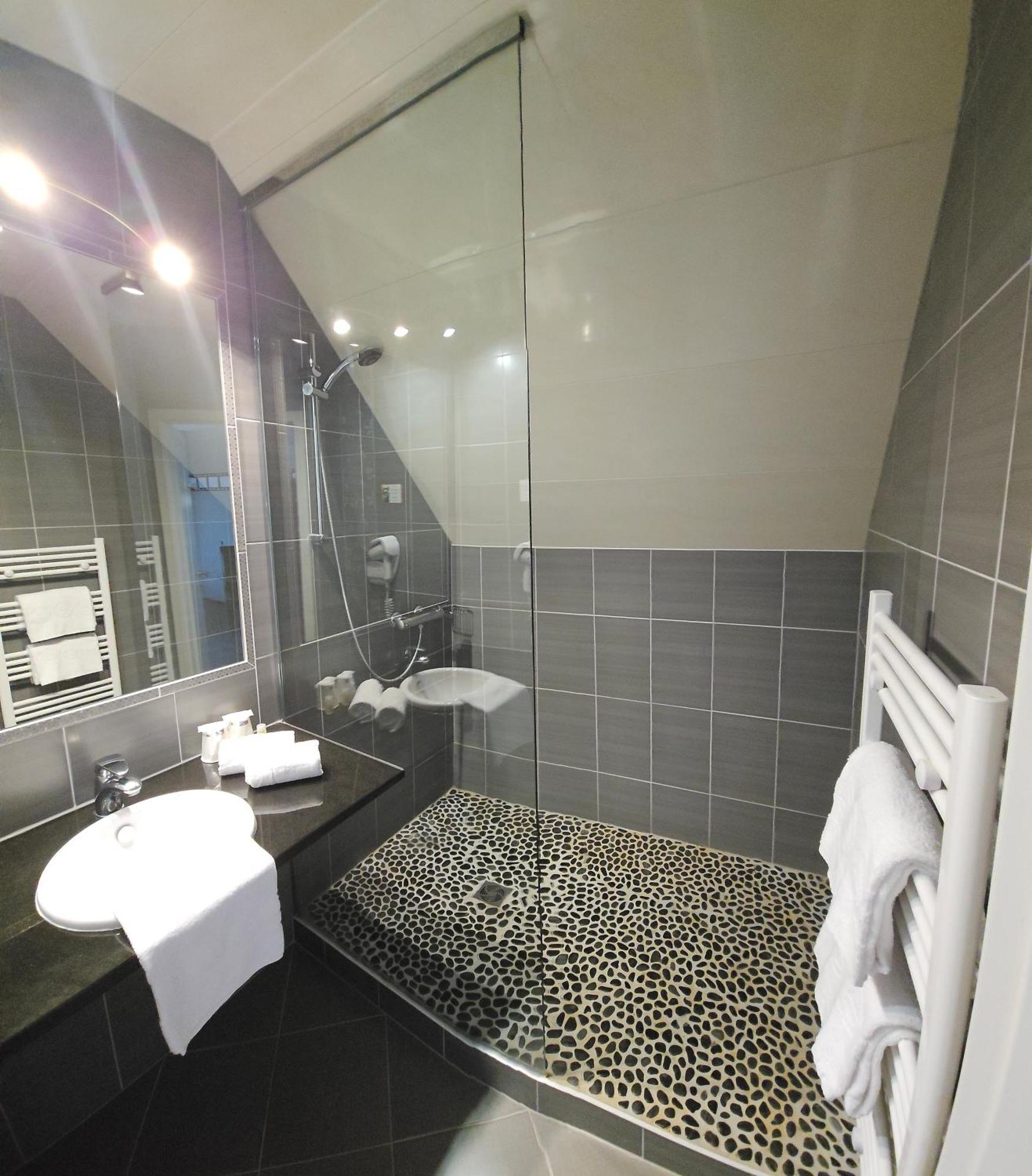Hotel Restaurant Champ Alsace Haguenau Dış mekan fotoğraf