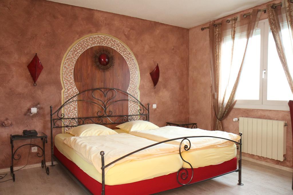 Hotel Restaurant Champ Alsace Haguenau Dış mekan fotoğraf