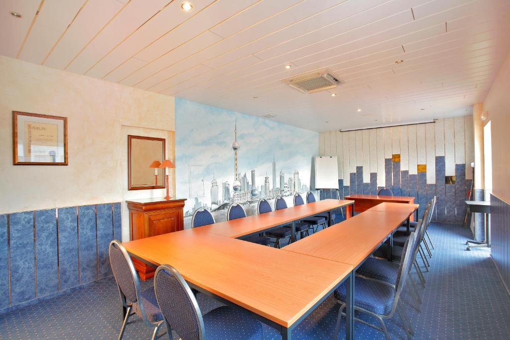 Hotel Restaurant Champ Alsace Haguenau Dış mekan fotoğraf